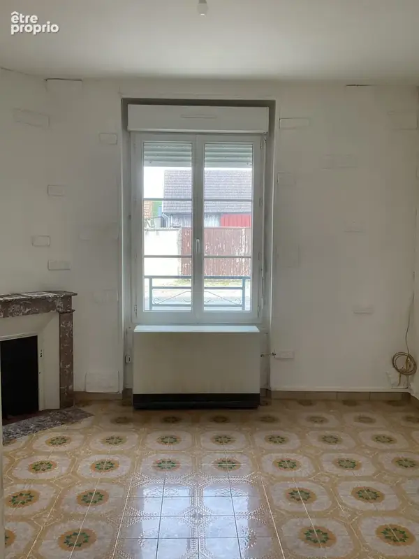 Petite maison ancienne mitoyenne d'un côté à rafraîchir - photo 5