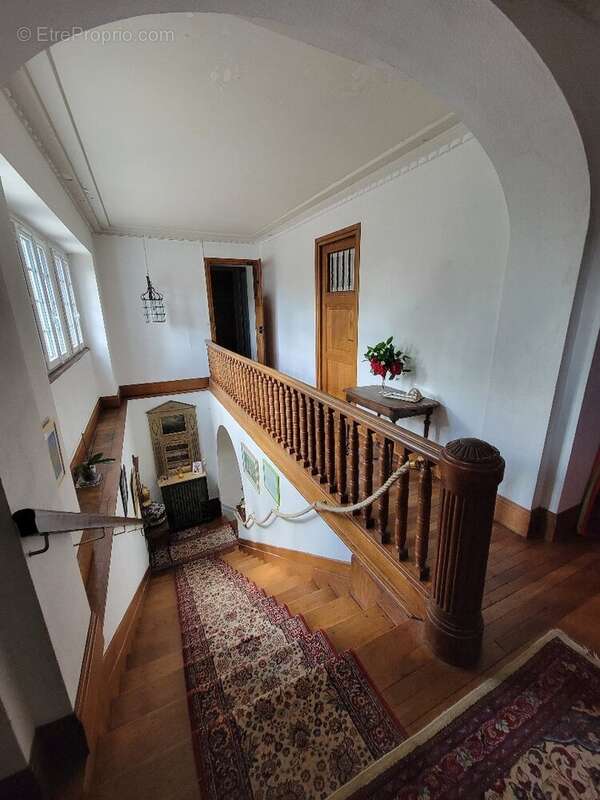 Maison à COGNAC