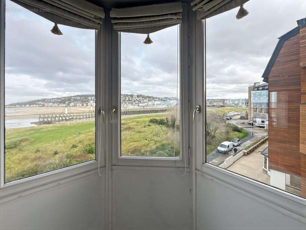 Appartement à DEAUVILLE