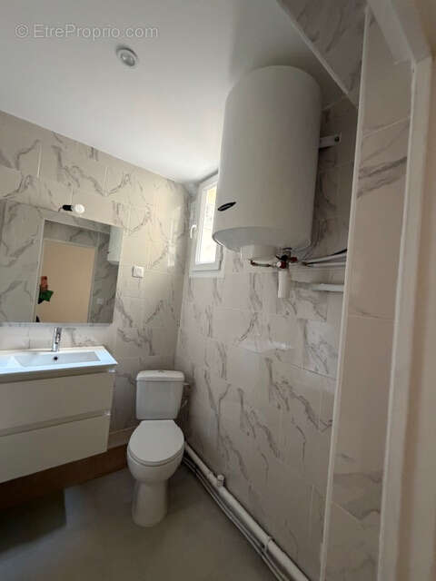 Appartement à PARIS-14E