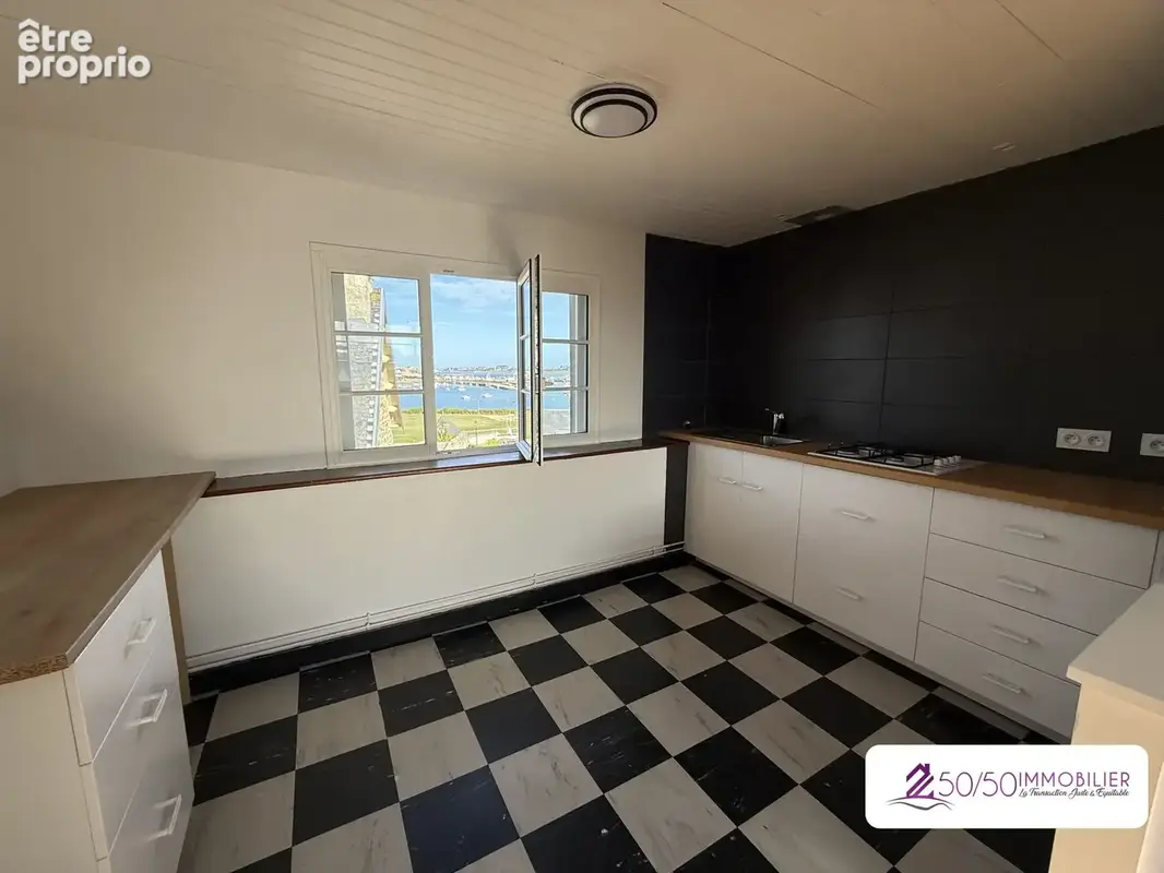 Appartement 3 pièces 55 m² à vendre à Roscoff (29680) - photo 2