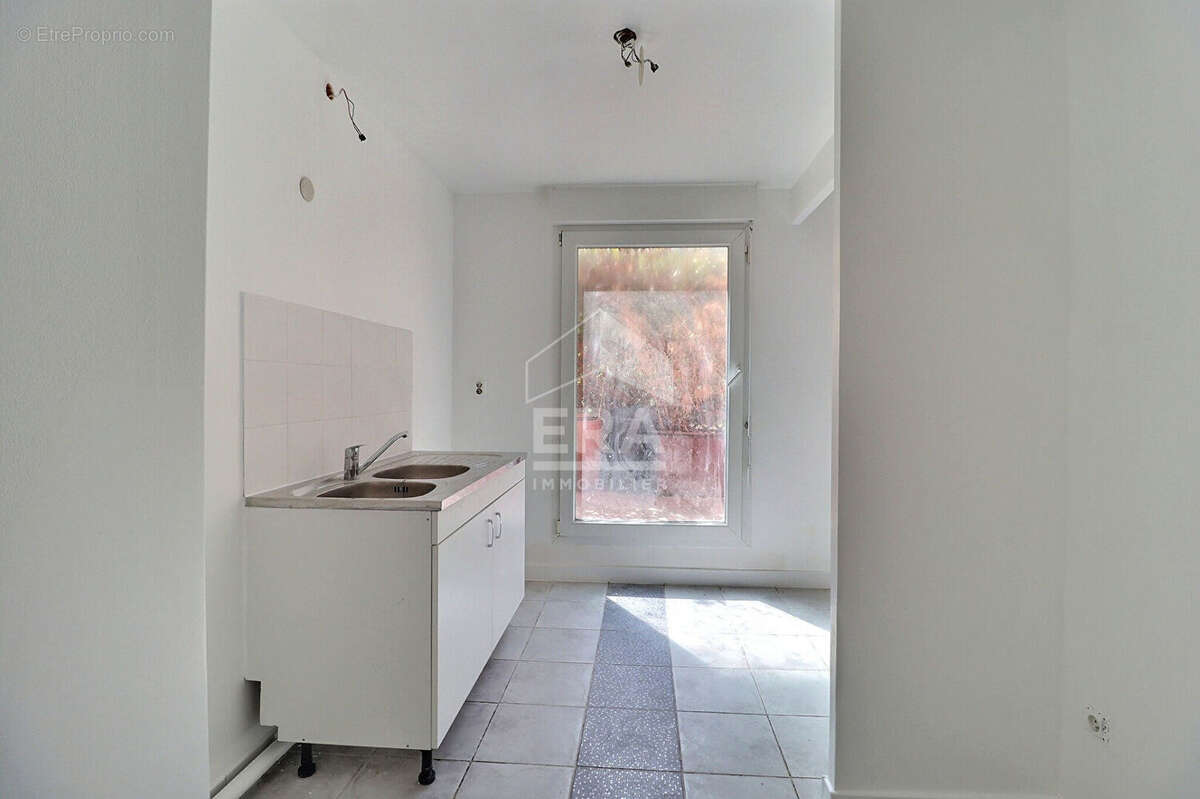 Appartement 80m² à saint-denis - photo 8