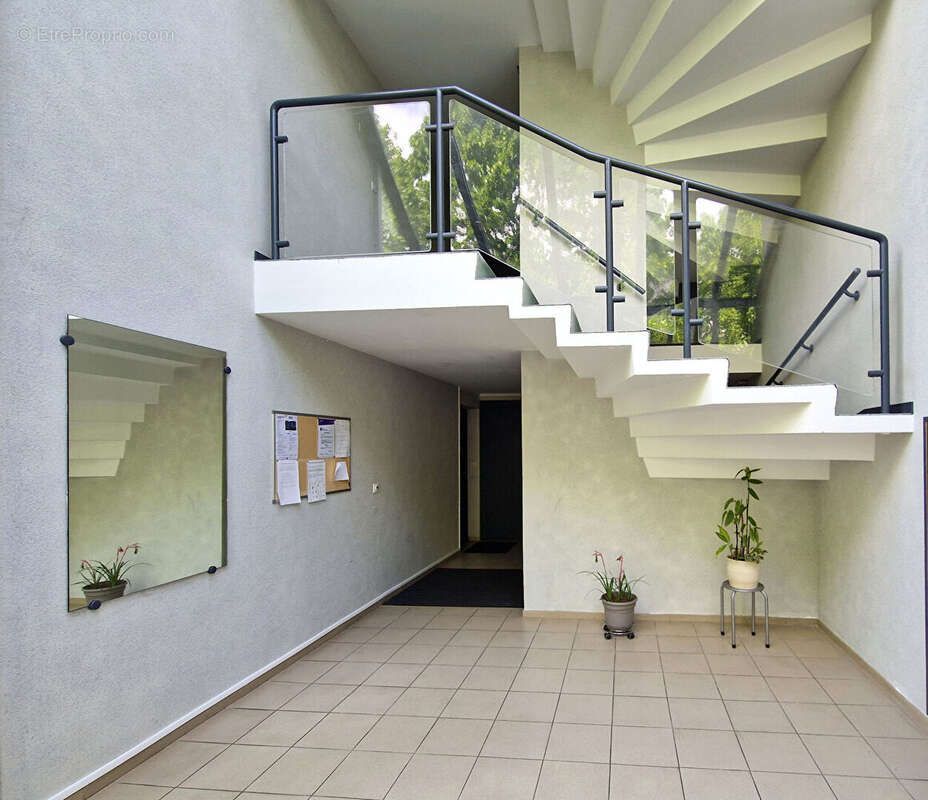 Appartement à SAINT-SEBASTIEN-SUR-LOIRE