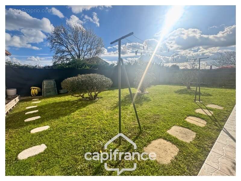 Maison à CASTELCULIER