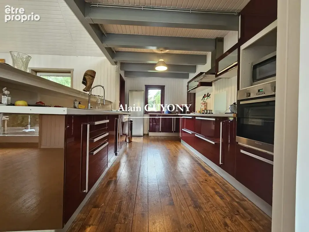 Maison 6 pièces 248 m² à vendre à Pont-L'eveque (14130) - photo 5