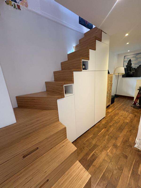 Appartement - Maison de ville rénovée avec jardin – À 10 min de la gare ! - photo 6