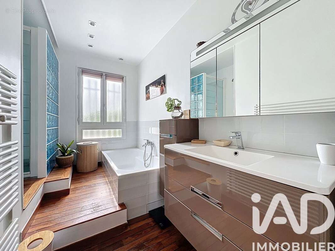 Photo 3 - Maison à ROSNY-SOUS-BOIS