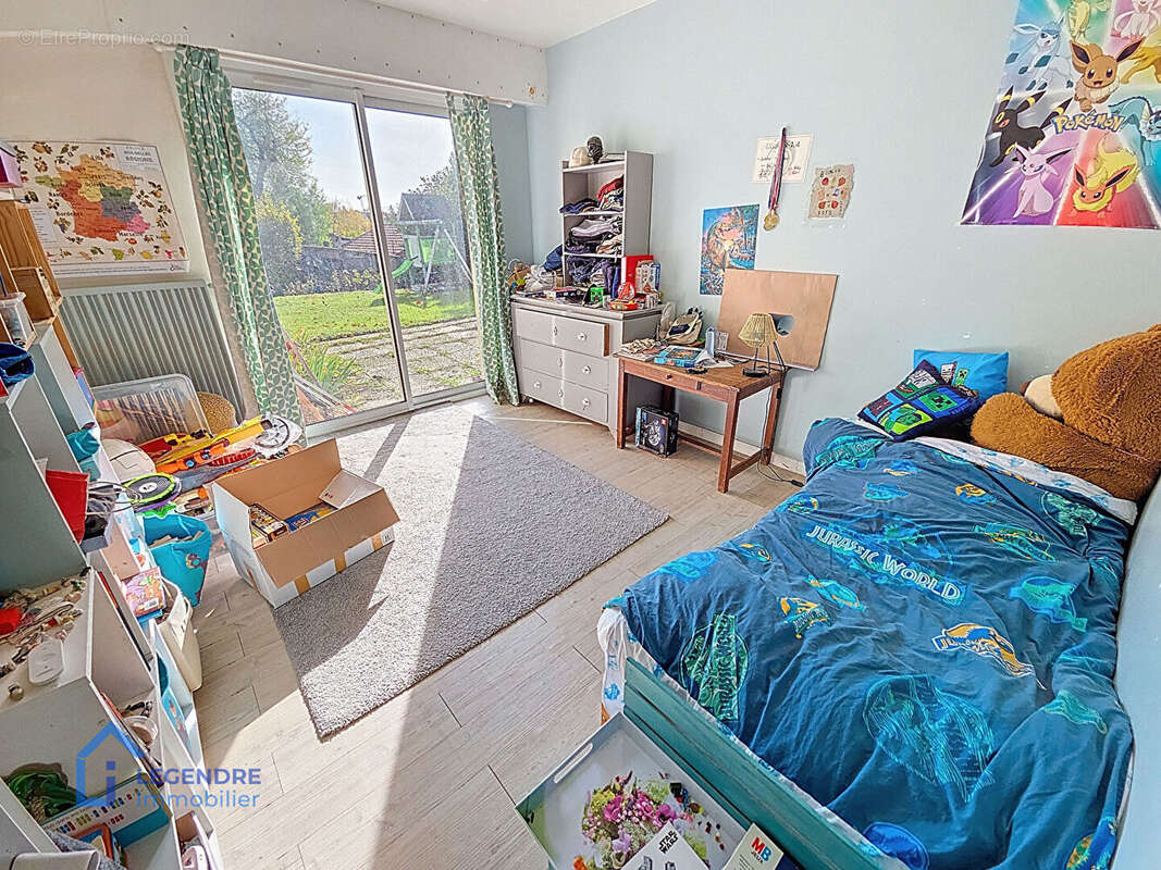 Maison à LA FRETTE-SUR-SEINE