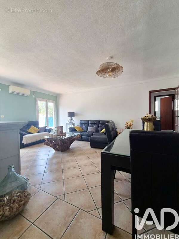 Photo 6 - Maison à PIA