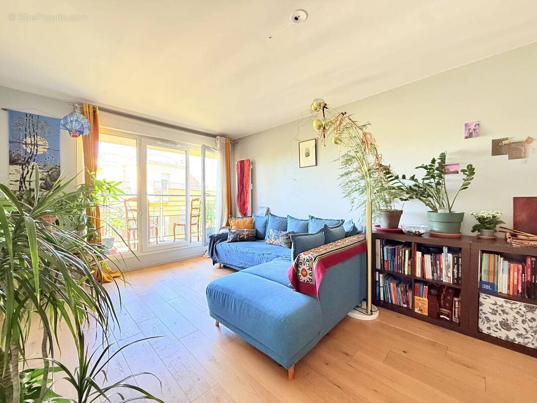 Appartement à ROMAINVILLE