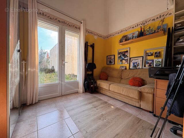 Maison à PEYROLLES-EN-PROVENCE