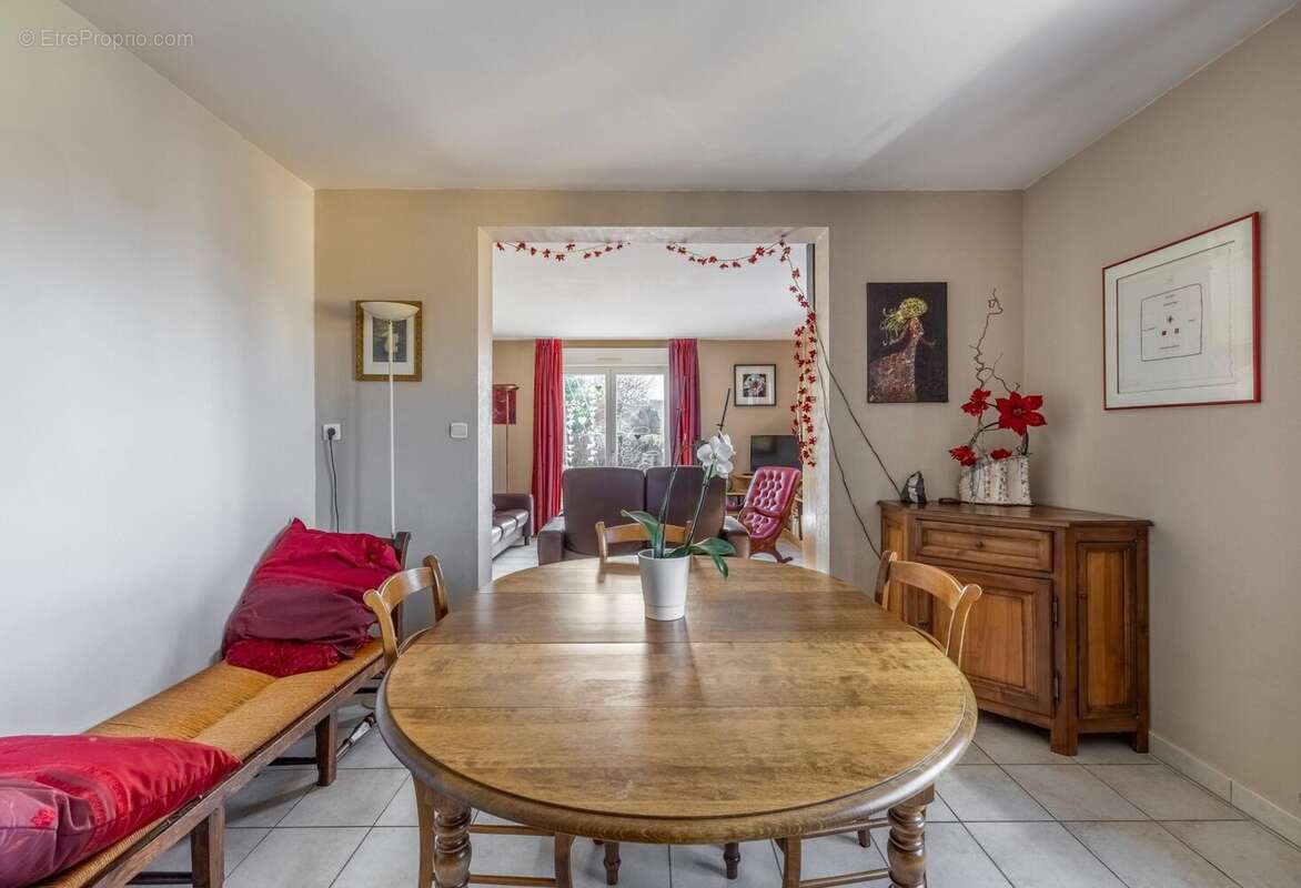 Maison à AUDINCOURT