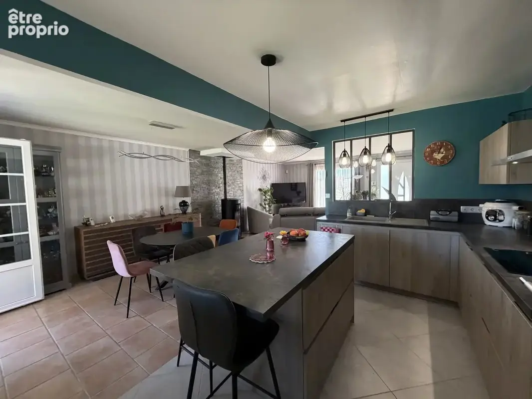 EXCLUSIVITÉ - Charbuy - Pavillon de plain-pied avec grand terrain - photo 11