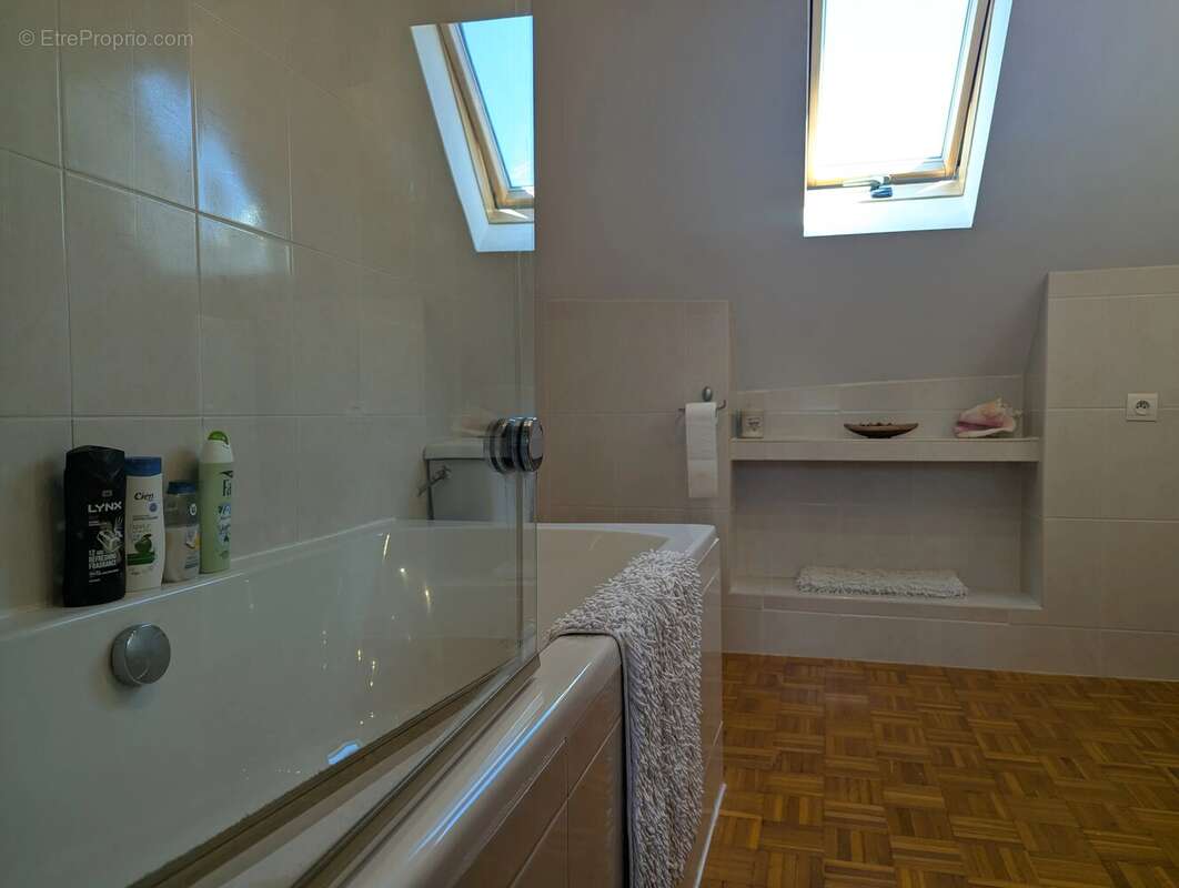 Belle longère de 3 chambres avec une dépendance pour les invités - photo 11