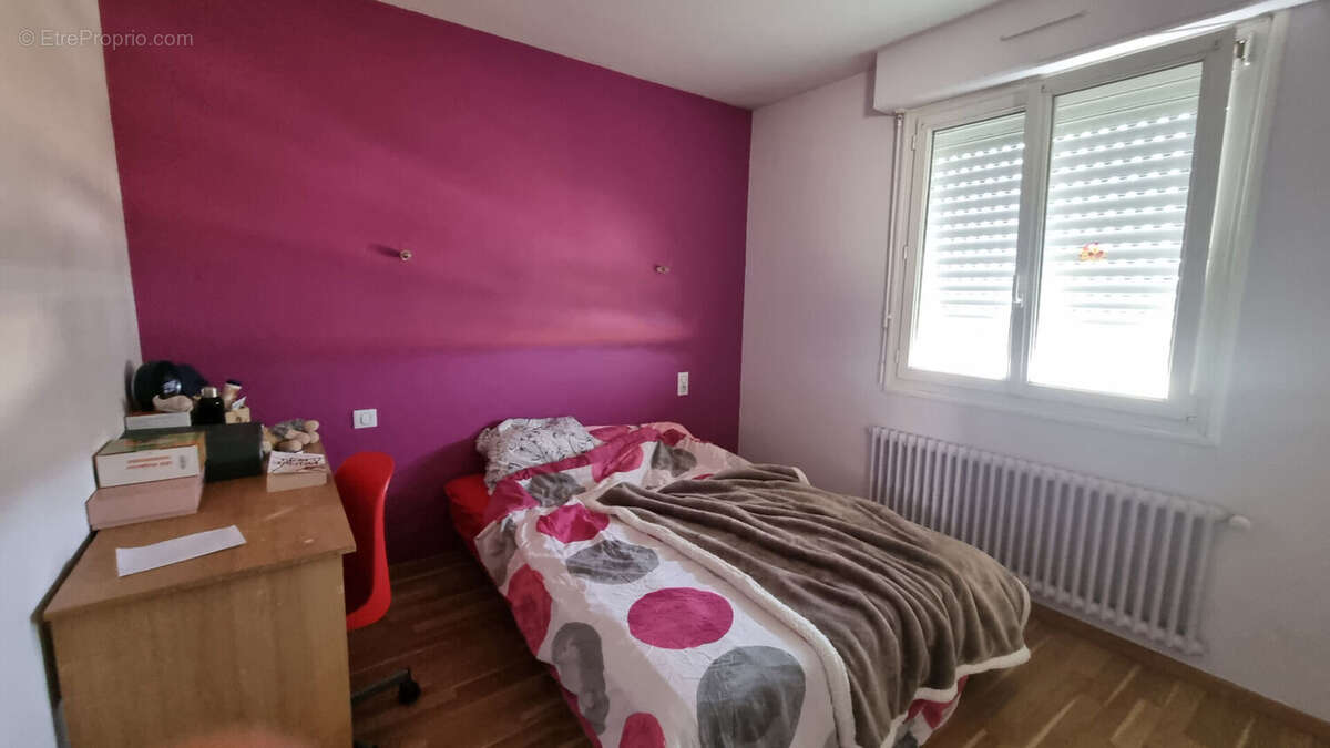 Maison à SAINT-MELOIR-DES-BOIS