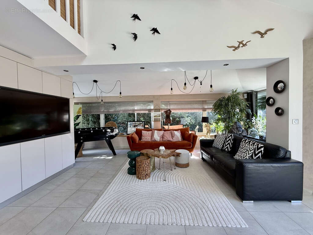 Maison à PORTES-LES-VALENCE