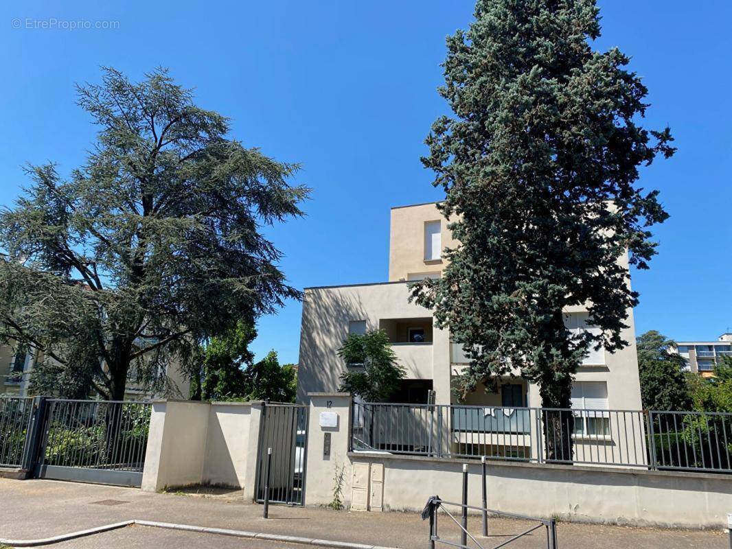 Appartement à LYON-5E
