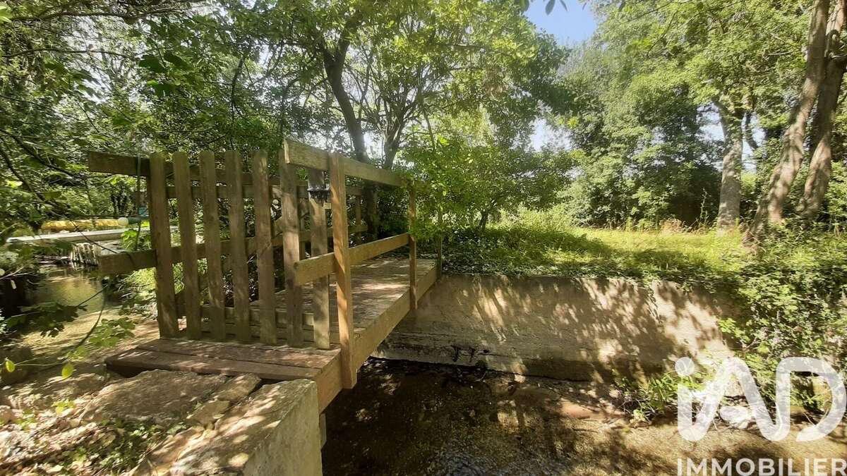 Photo 4 - Maison à L'ISLE-SUR-LA-SORGUE