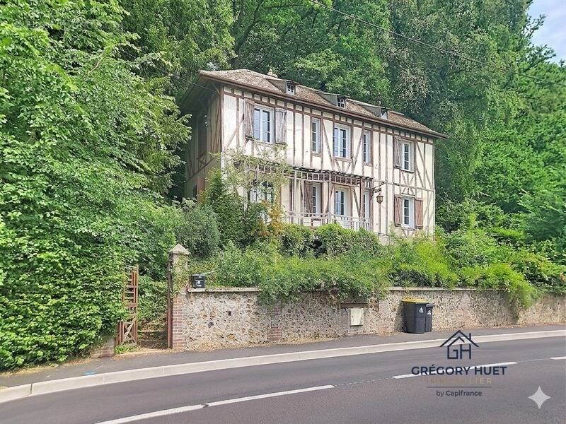 Maison à BERNAY