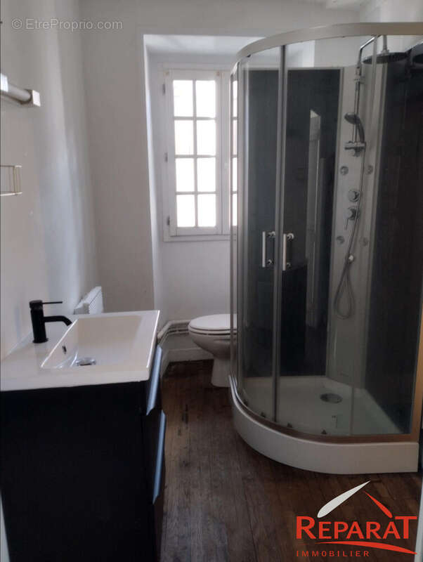 Appartement 186 m² à Juillac  - photo 7