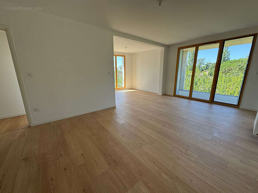 Appartement Toulouse 5 pièces de 103 m2 + 32m² de Terrasse / SAINT-MARTIN-DU-TOUCH - photo 4