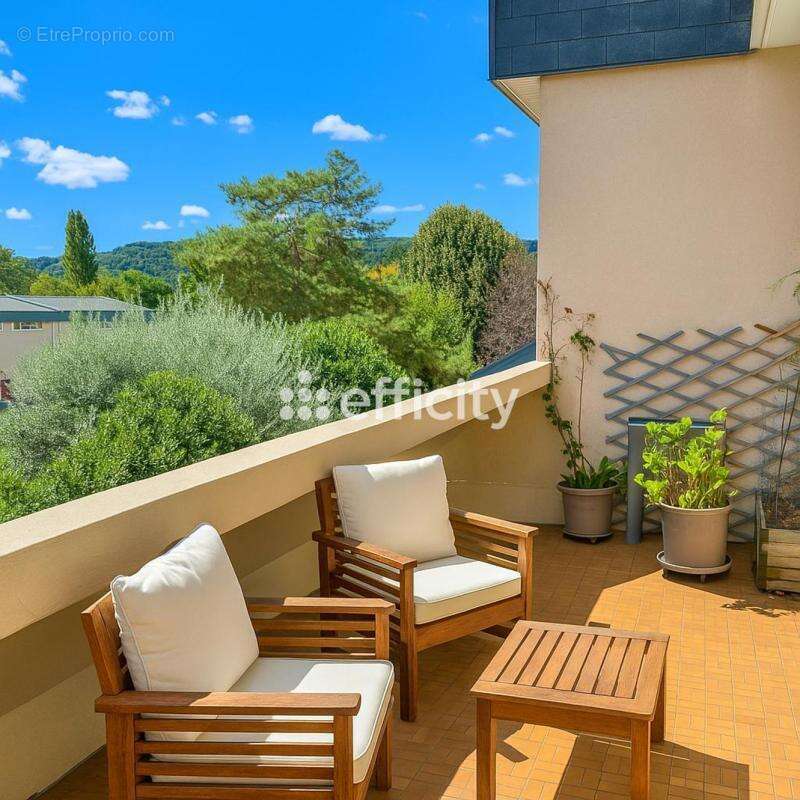 Appartement à RUEIL-MALMAISON