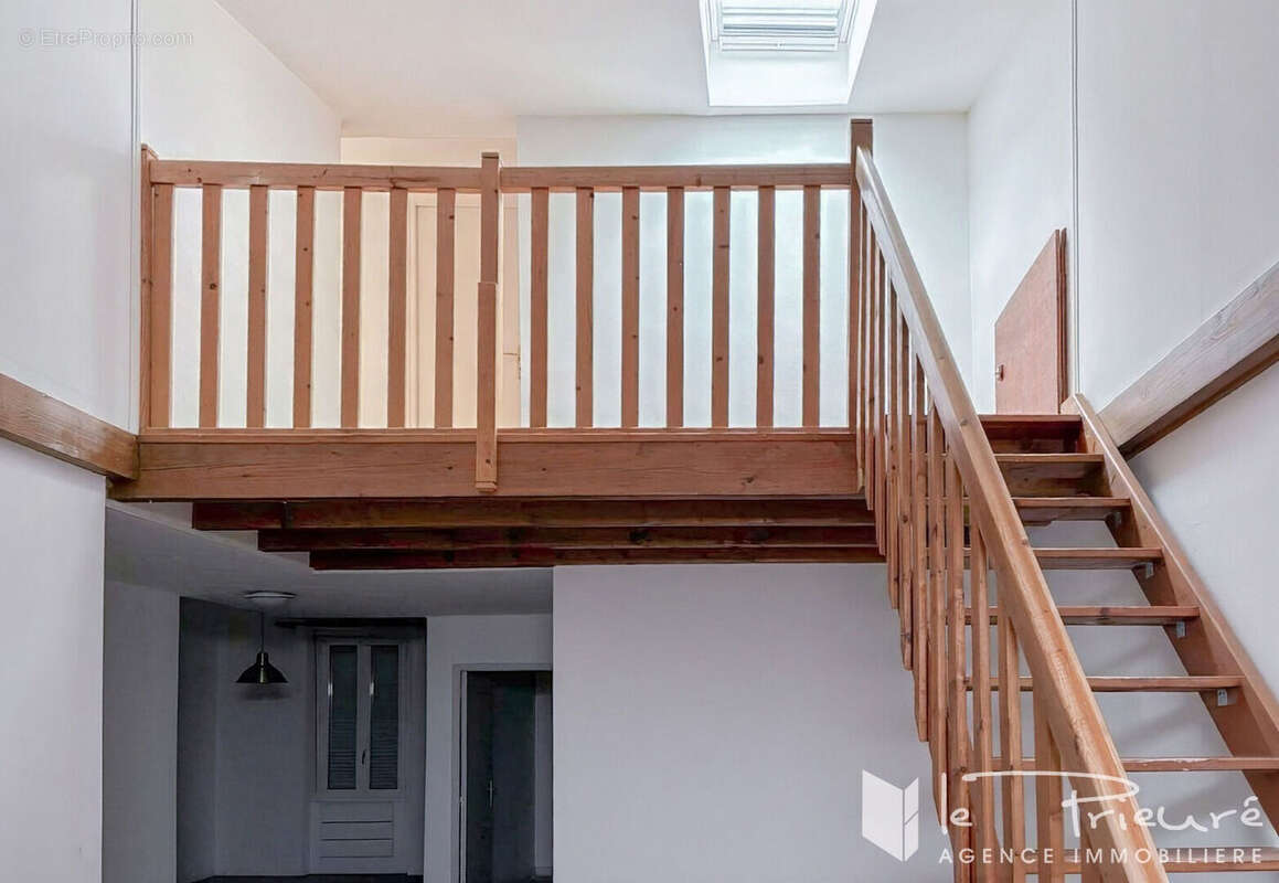 Albi - Immeuble à fort potentiel avec appartement T4 et grand local professionnel - photo 18