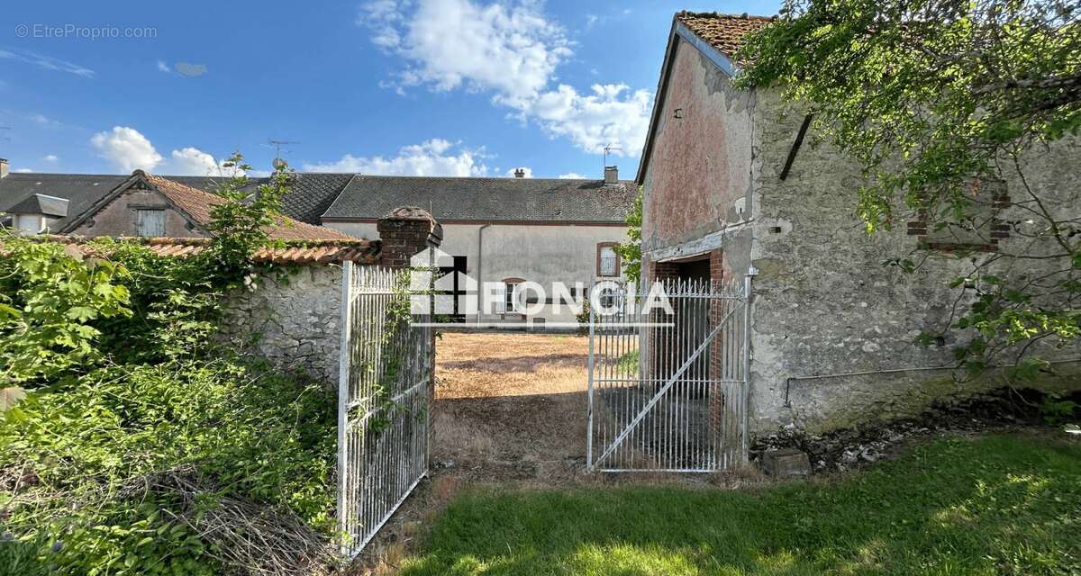 Maison à SOURS