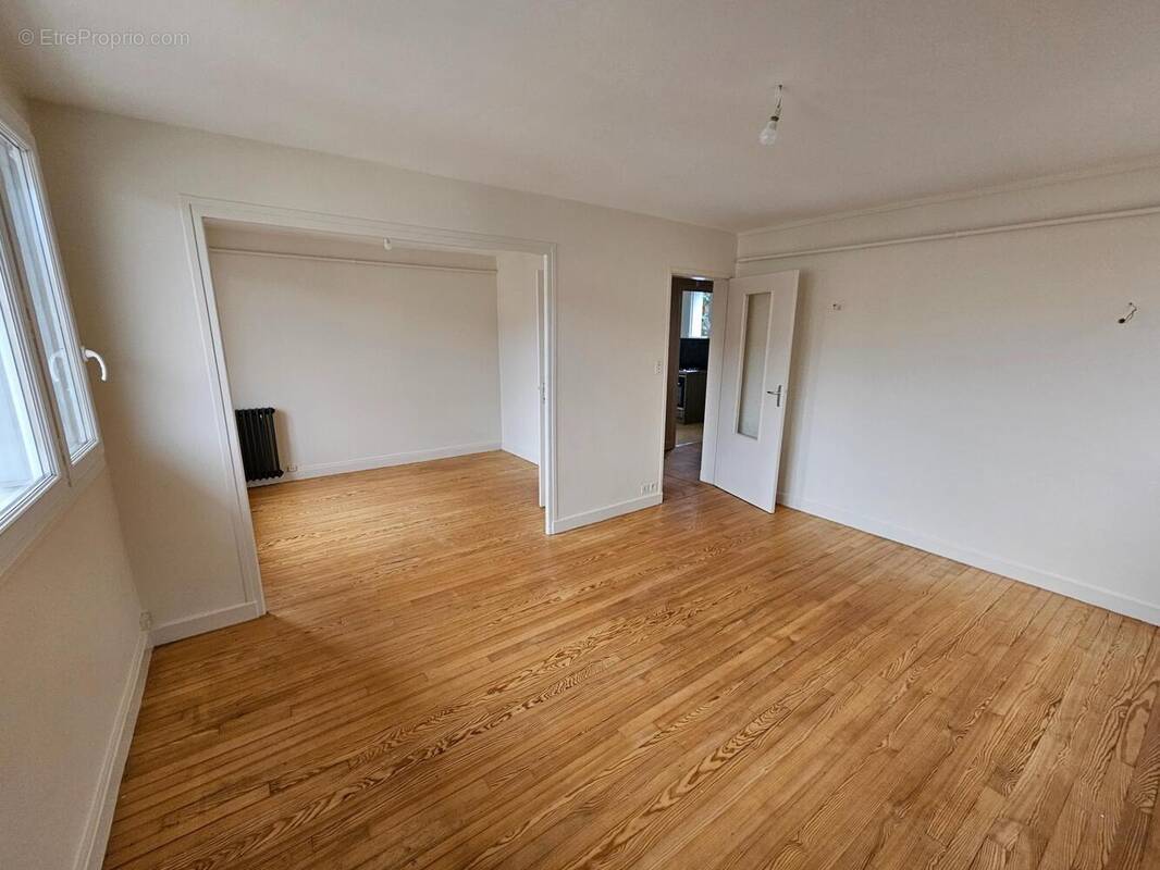 Photo 1 - Appartement à VICHY