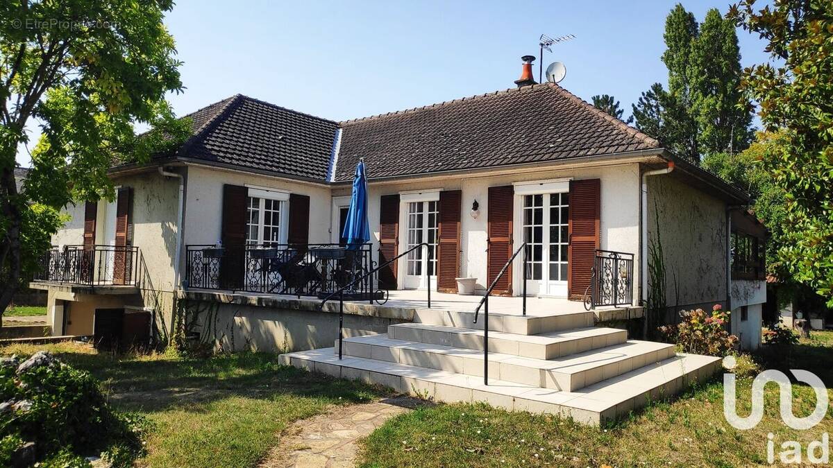 Photo 1 - Maison à MONTLOUIS-SUR-LOIRE