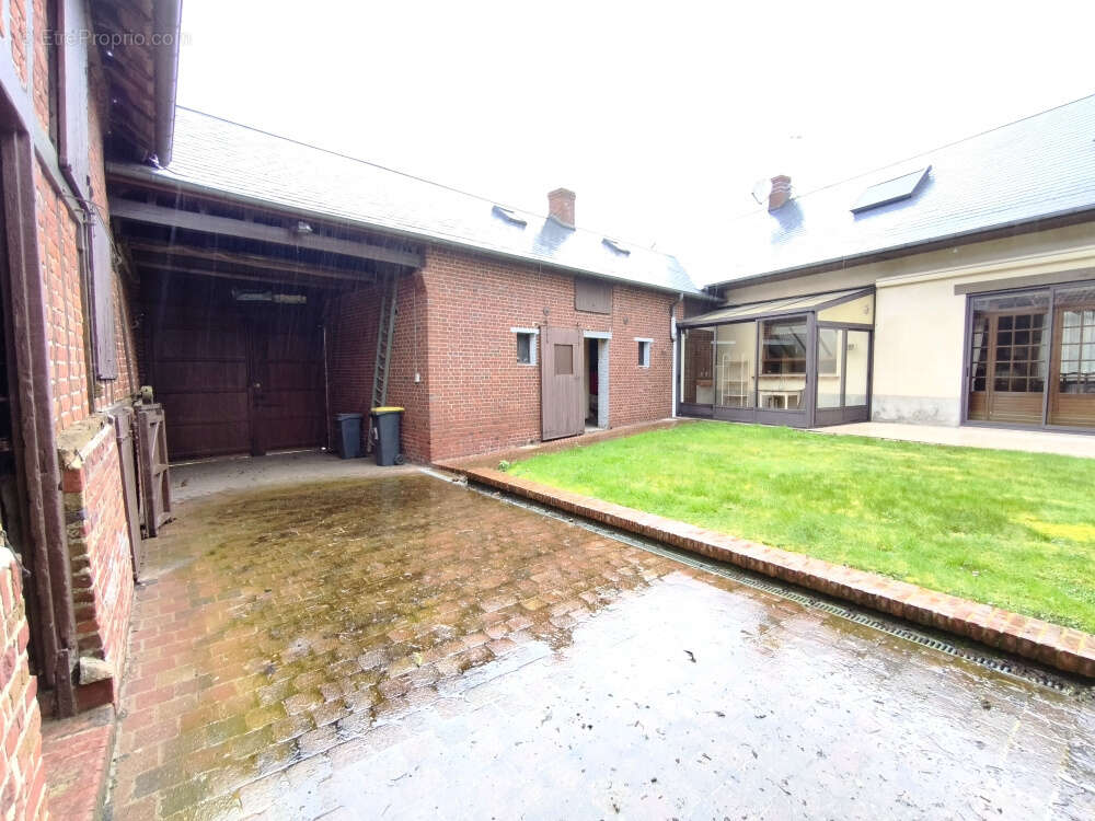 Maison à AVESNES-LE-COMTE