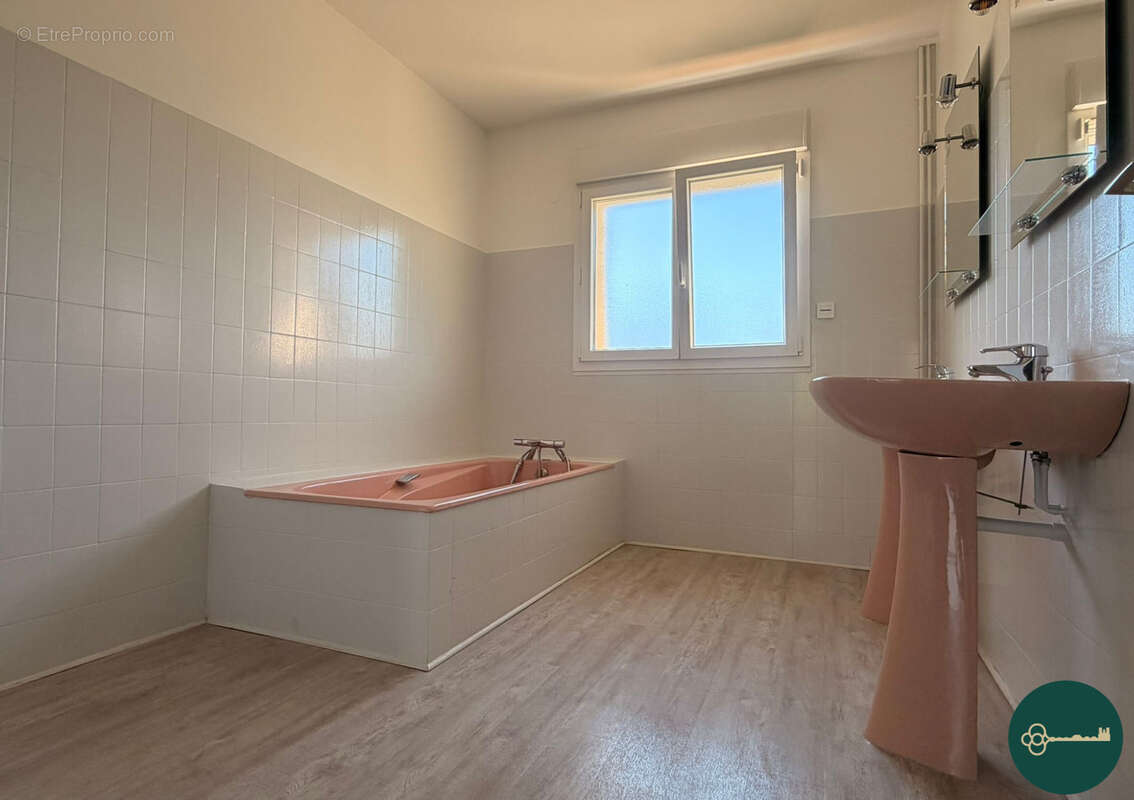 Maison à VILLEY-SAINT-ETIENNE