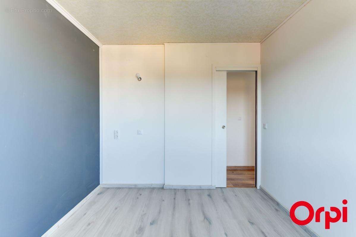 Appartement à VENISSIEUX