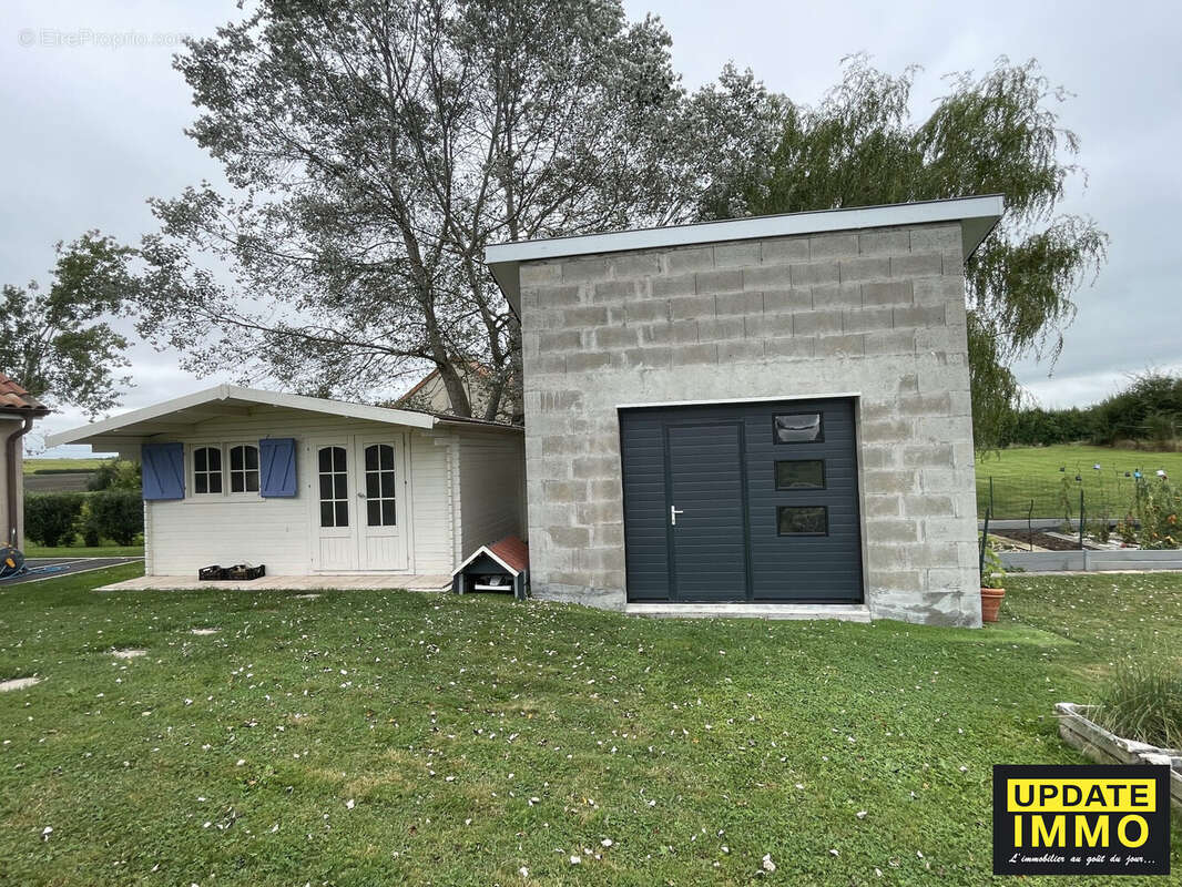Maison à SURIAUVILLE