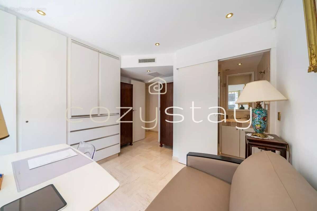 Appartement d’exception, Cannes arrière Croisette - photo 16