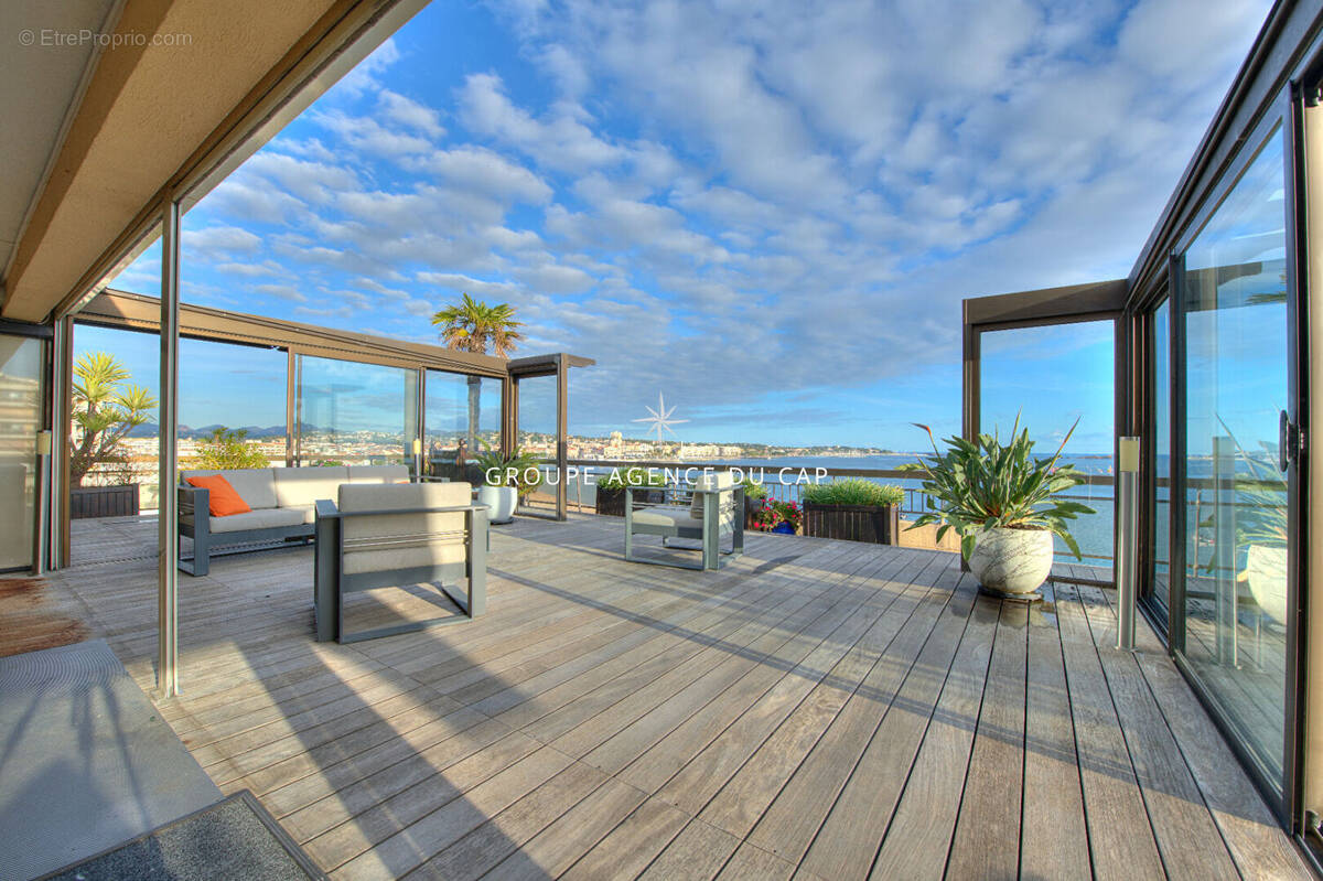 Appartement à FREJUS