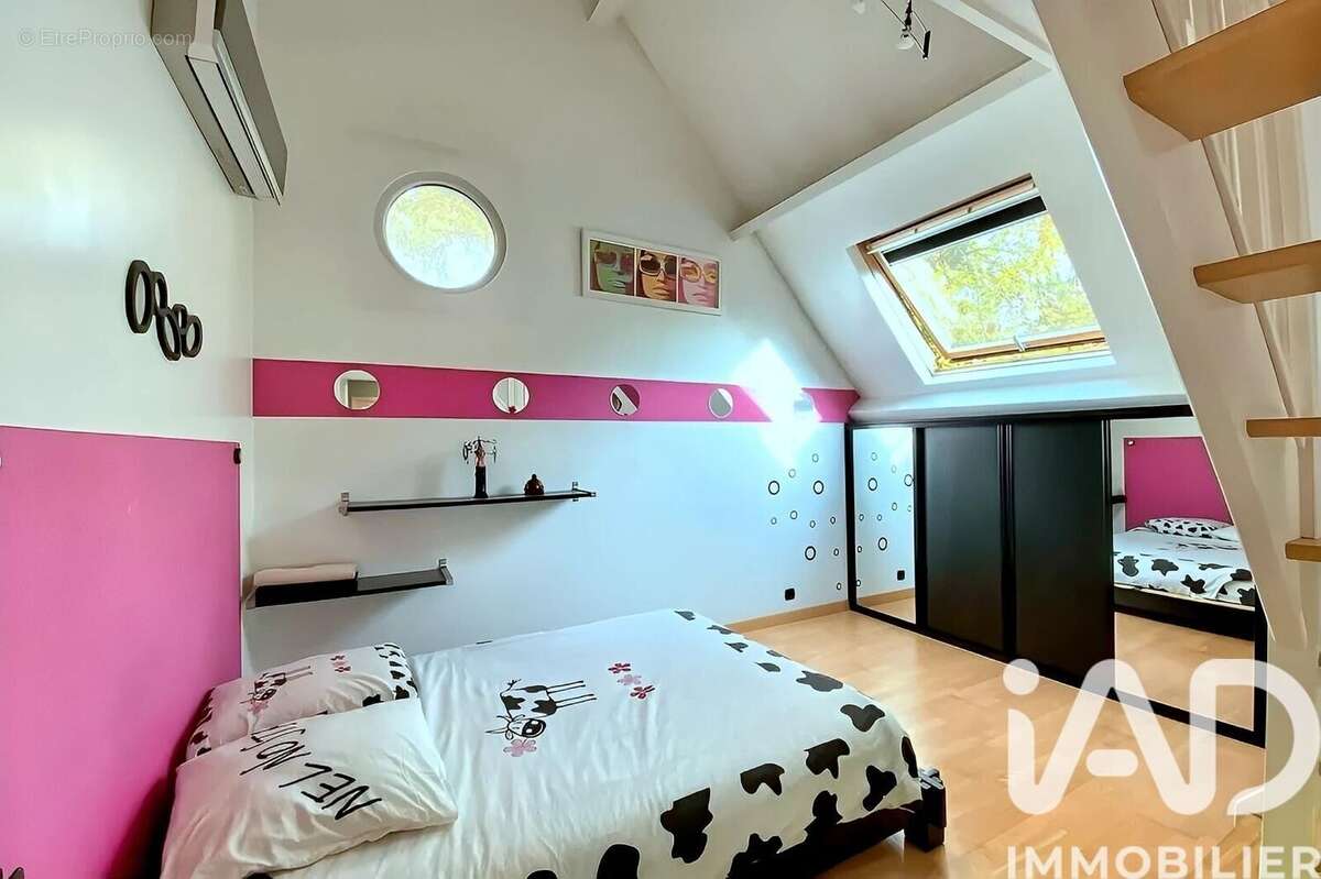 Photo 9 - Maison à LE PLESSIS-TREVISE