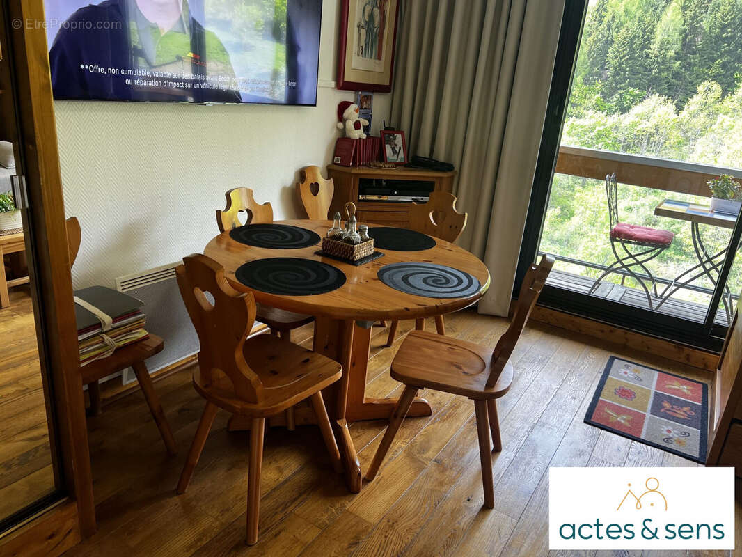 Appartement à LE CHATEL