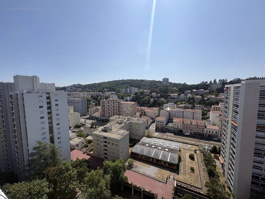 Photo Appartement à Saint-Etienne au prix de 69 000€