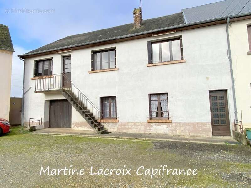 Maison à LA FERTE-BERNARD