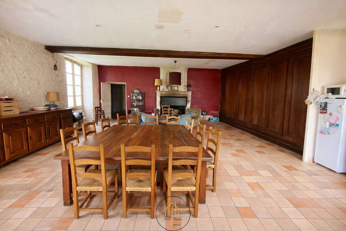 Maison à CHALAIS