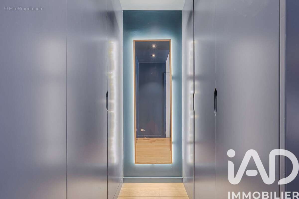 Photo 9 - Appartement à PARIS-15E