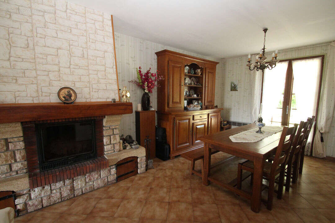 Maison à SAINT-OUEN-SUR-LOIRE