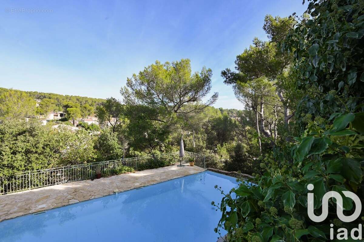 Photo 3 - Maison à PEYPIN