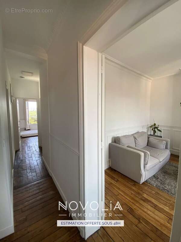 Appartement à LES LILAS