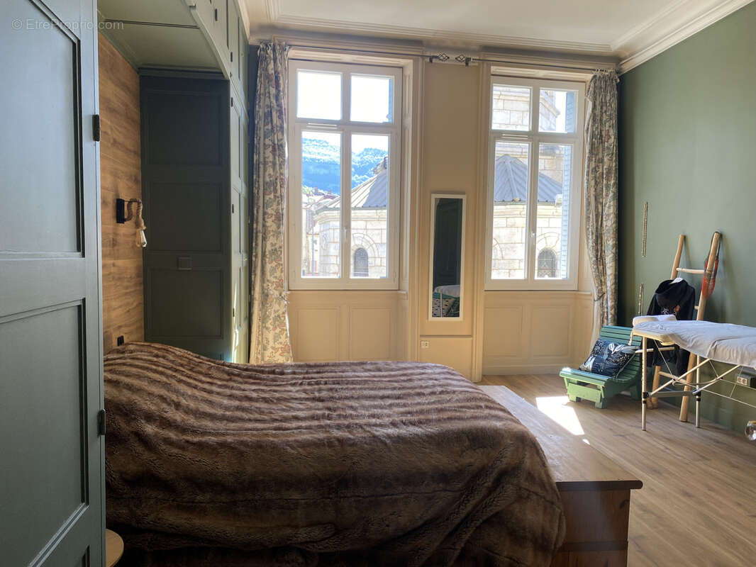 Appartement à SAINT-CLAUDE