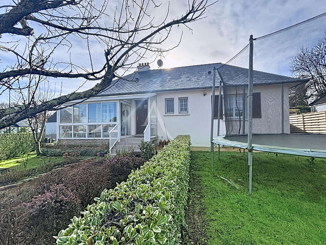 Maison à LAVAL