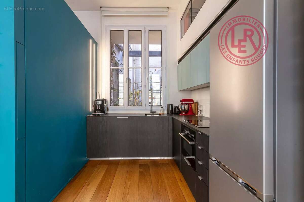 Appartement à PARIS-1E