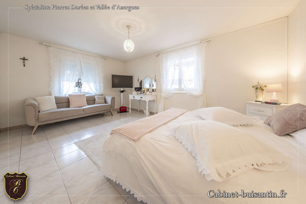 Maison à LE BOIS-D'OINGT