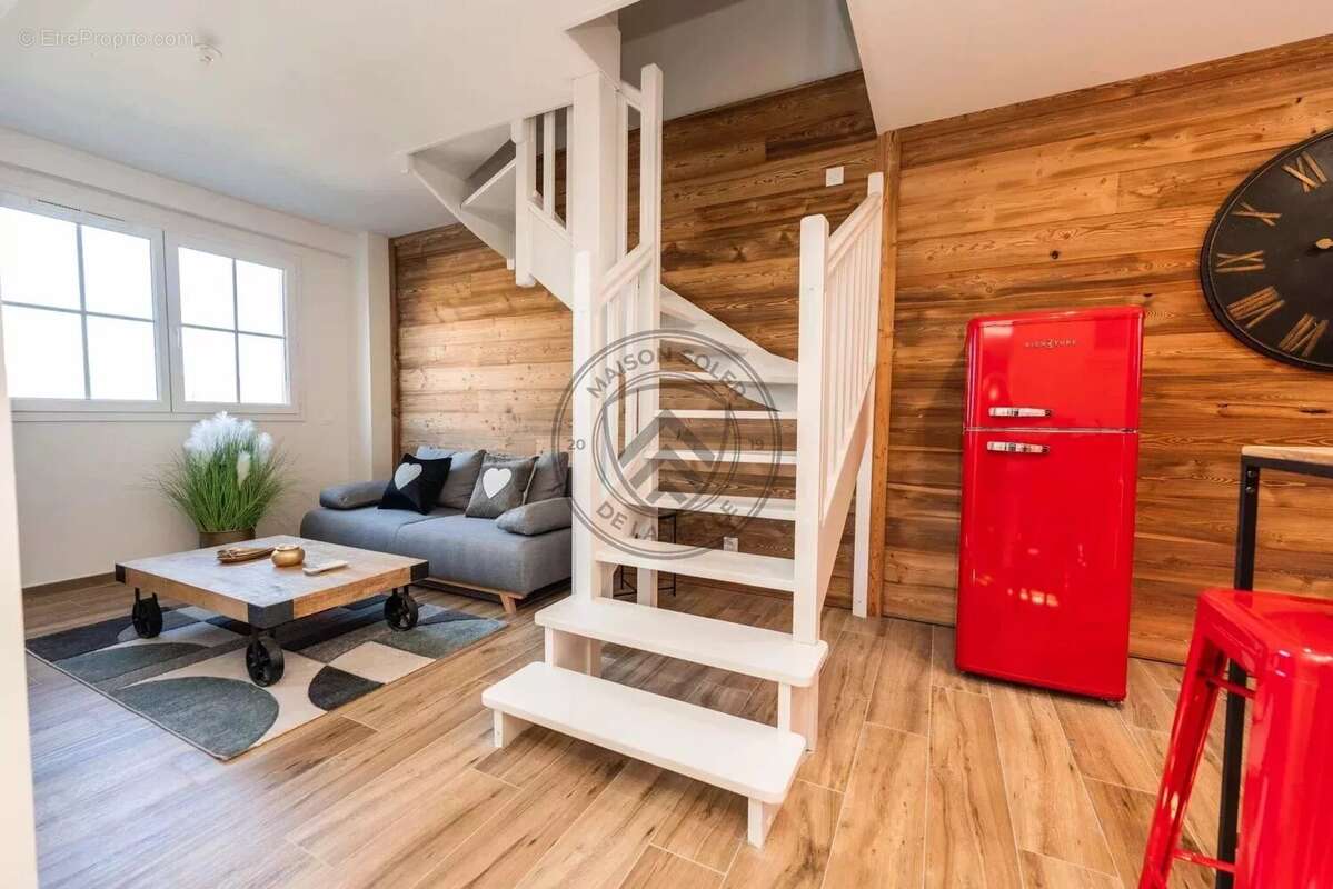 Maison à LES ANGLES